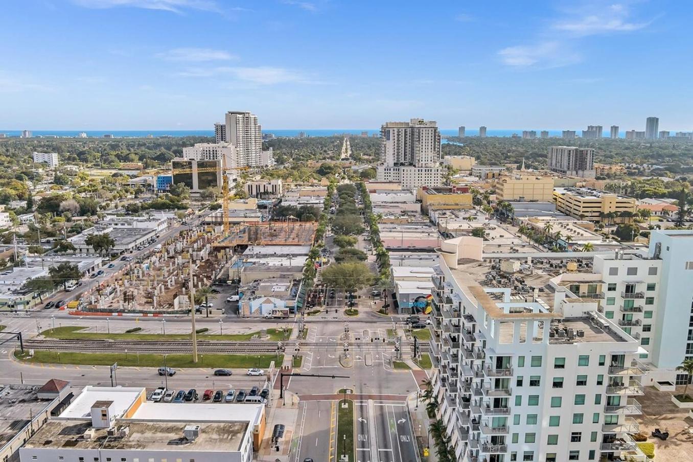 New 2 Bed Studio Close To Beach & Casino Ha04 Голливуд Экстерьер фото